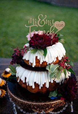 Tiered wedding cake composed of the 10 inch and 8 inch marble bundt cakes.