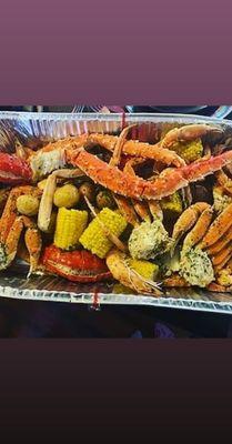 Family Seafood Boil