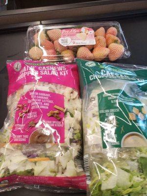 Yummy chopped salad kits