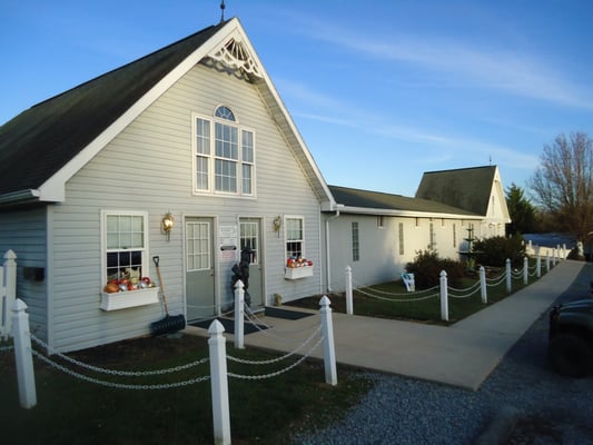 Main entrance of the kennel