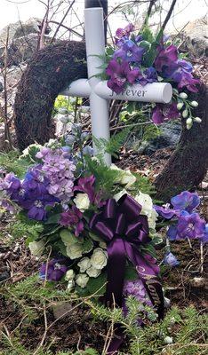 Everlasting Cross™  Engraved White small Memorial.