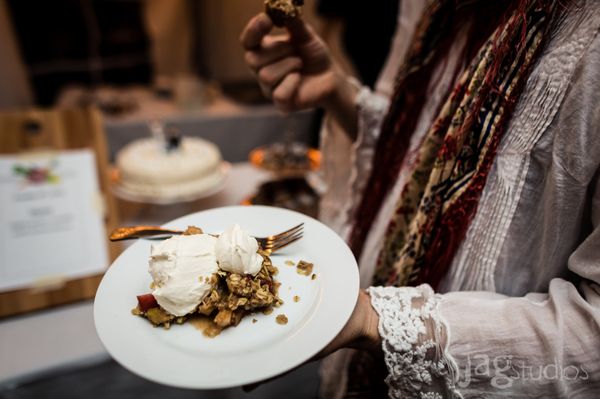 Apple quince crumble with ricotta mousse.