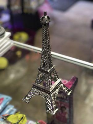 #Eiffel #Tower #Gold #Silver 
Size: 8"