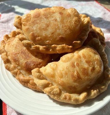 3 empanadas