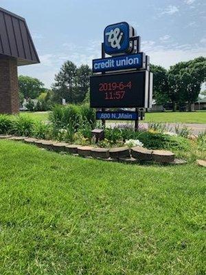 Sign in front of our branch in Clawson, MI