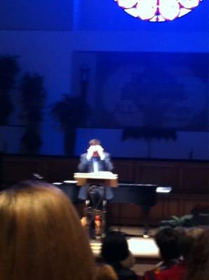 Paster giving his sermon