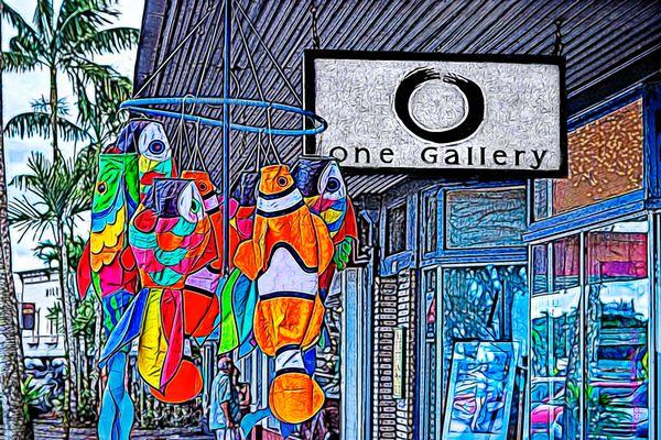 one gallery always has the colorful fish outside when open