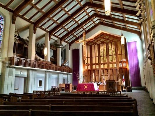 Main chapel. Check out the organ!