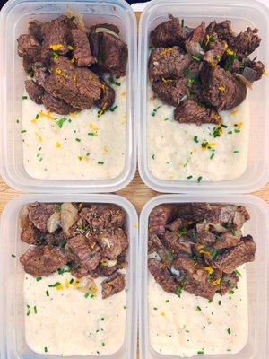 Balsamic Pot Roast with Garlic-Chive Cauliflower Mash