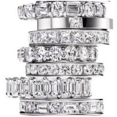 Woman's wedding bands