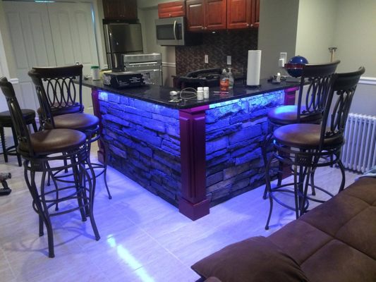 Custom Bar