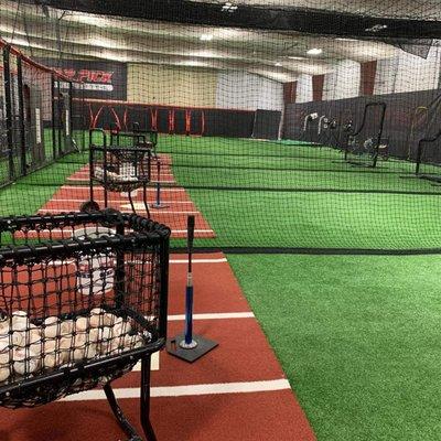 4 Batting Tunnels with ATEC Pitching Machines and Hit Trax