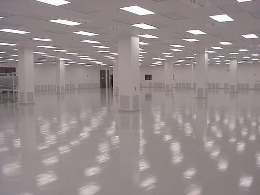 Completed and certified Class 100 (ISO 5) conventionally-framed clean room.