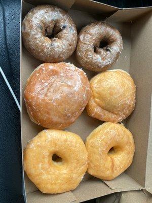 Half dozen assorted donuts.