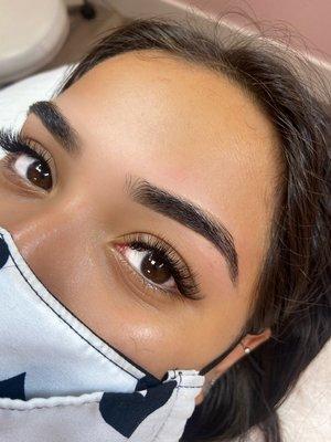 Brow threading + lash full set