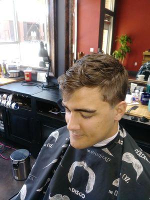 A 5-layer fade with a textured Shear cut on top.