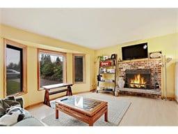 Bothell, $298,900 3 bdrm 2 bth rambler.  Hurry won't last