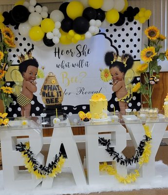 BEE THEME GENDER REVEAL