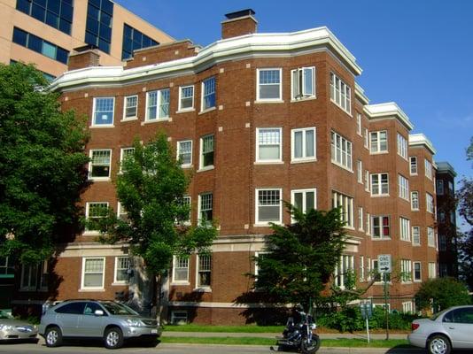 Apartments & mixed use buildings