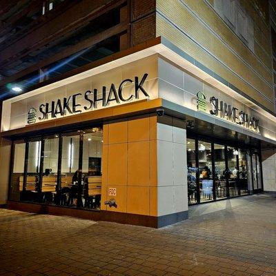 Shake Shack Corner