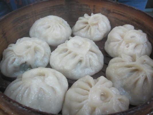 chicken momos