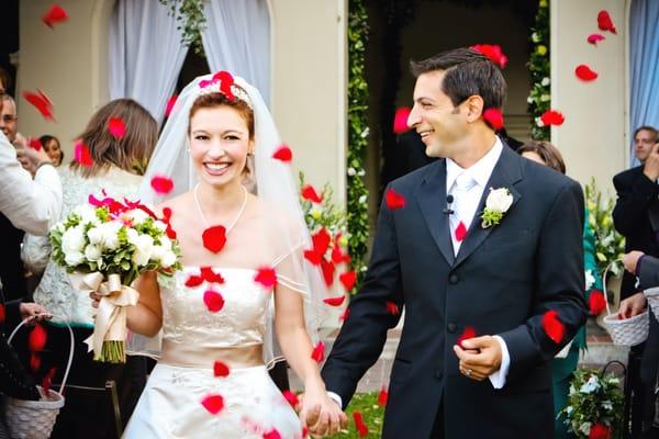 Ambassador Mansion and Fowler Gardens, Pasadena, Los Angeles Wedding Photography, Bride and Groom, Petals