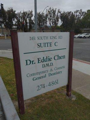 Eddie Chen Dental Office