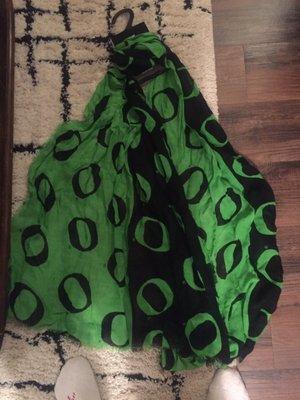 Oregon Duck scarf. I love the color.