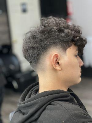 Drop fade curls