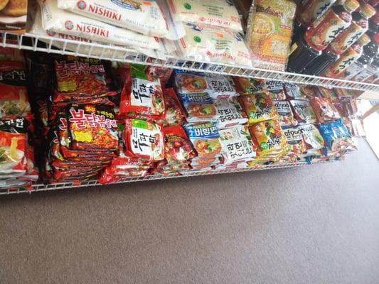 Great selection of ramen noodles!