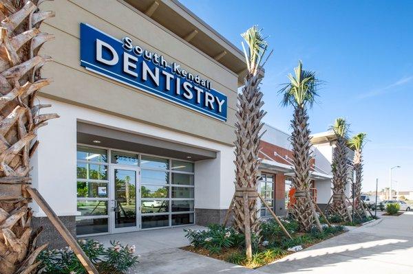 Looking for a family dentist in Miami, FL? You have come to the right spot!