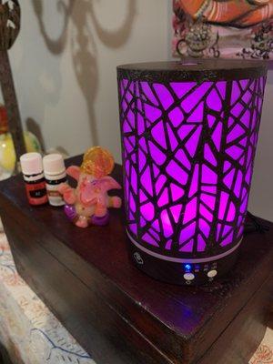 Aromatherapy diffuser with organic essential oils