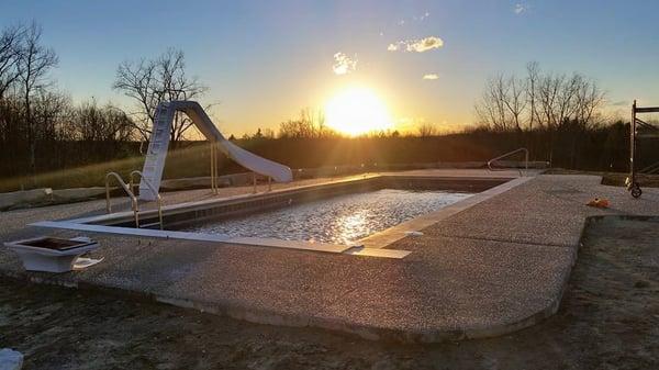 Fiberglass Pool build