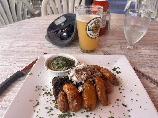 hanger steak, potatoes, creamed spinach, beer