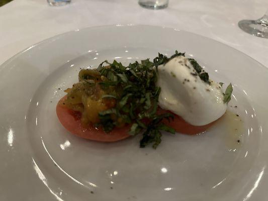 Burrata (1/2 order)