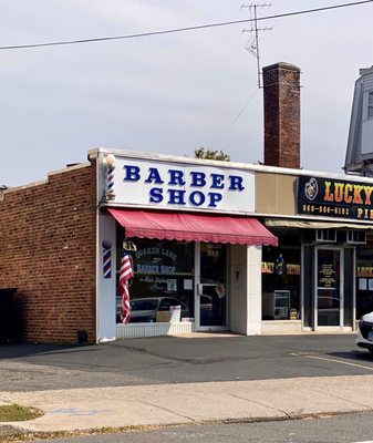 Quaker Lane Barber Shop