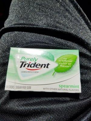 Purely Trident with no artificial color or flavor