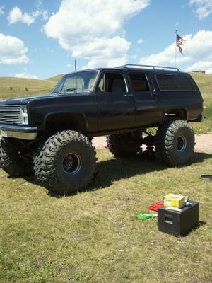 85 Suburban 20 inch lift 49 irocs Have15,000 invested into it. make offer