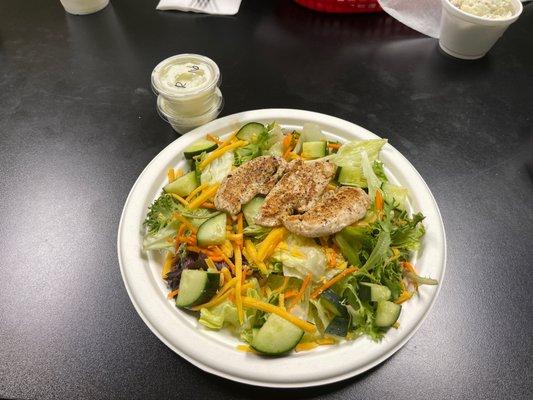 Salad with Grilled Chicken, No Tomatoes, No Croutons, and Ranch Dressing