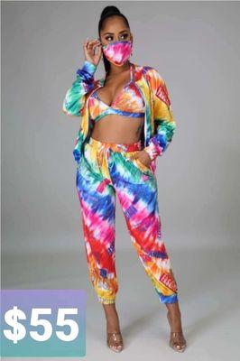 Jogger Set (Multicolor)

Sizes: S - XL