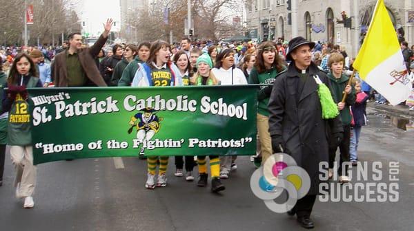 Pole Banner, Parade Banner