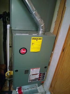 Gas furnace with a heat pump