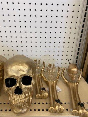 Halloween time! Skull and bones decor