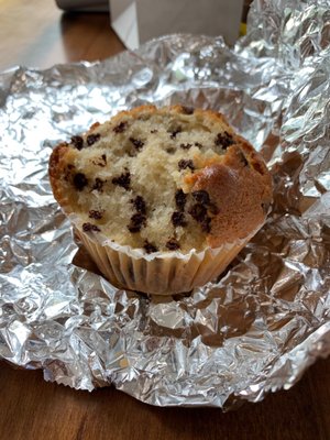 "Sharing" a muffin with your kids. ‍