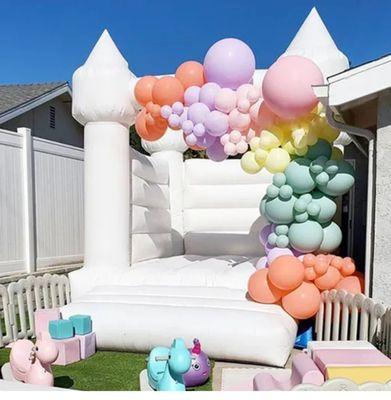 Balloon garland on bounce house atl atlanta Atlanta Balloon Designer balloon decor decorator stylist event planner