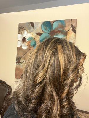 Partial highlights with root touch up