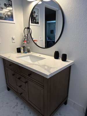 Bathroom countertop