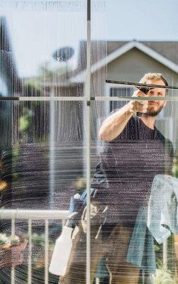 Best Bellevue Window Washing in the entire area.  Affordable, fast, and efficient window washing for Bellevue, Kirkland and Redmond.