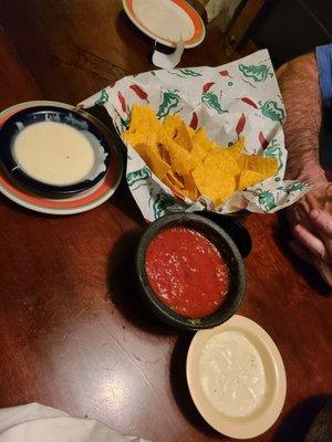 Chips, cheese, salsa, white sauce