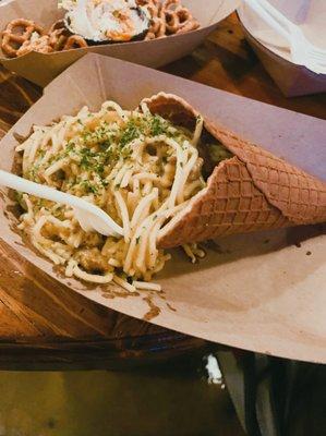 Vegan Alfredo sketti cone (Friday special)